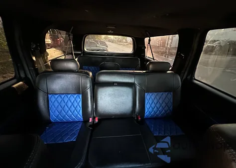 2004 Ford Excursion Eddie Bauer z USA, uszkodzony, nr VIN 1FMSU45P14EA06923